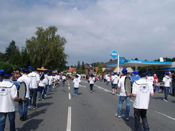  Bildname: Dorfmark_029.jpg 
 Breite: 640 Pixel 
 Höhe: 480 Pixel 
 Grösse: 85 kB 