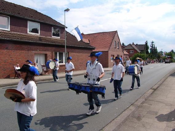  Bildname: Dorfmark_035.jpg 
 Breite: 640 Pixel 
 Höhe: 480 Pixel 
 Grösse: 96 kB 